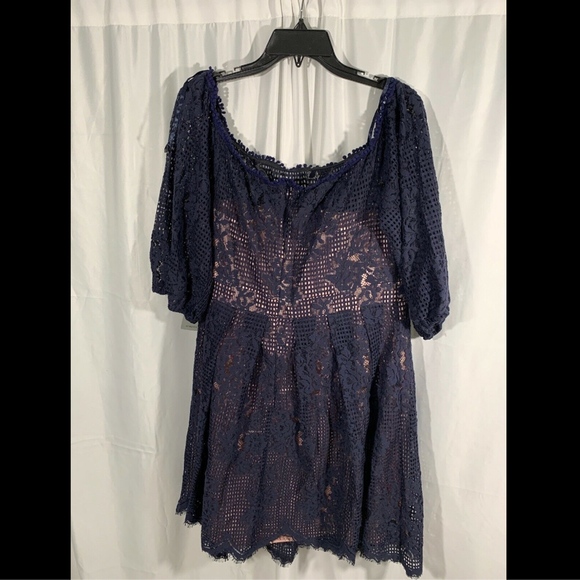 NEW $135 Chelsea28 Floral Lace‎ Off the Shoulder Dress in Navy [SZ 16 ] - Picture 6 of 8